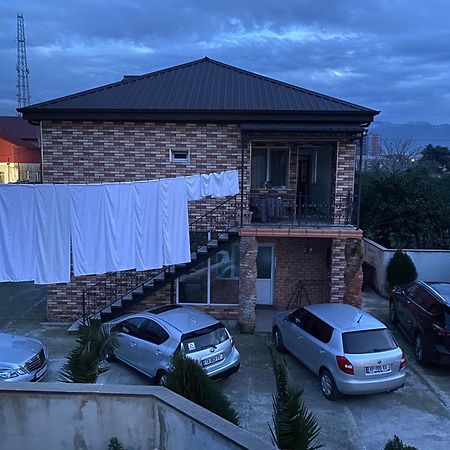 Kochalidze Family Apartment Batumi Ngoại thất bức ảnh